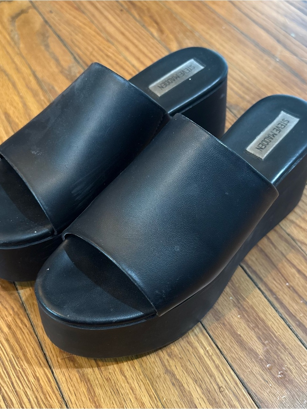 Steve Madden ‘Christa’ Black Leather Platform Slide Mules - Womens Size 10